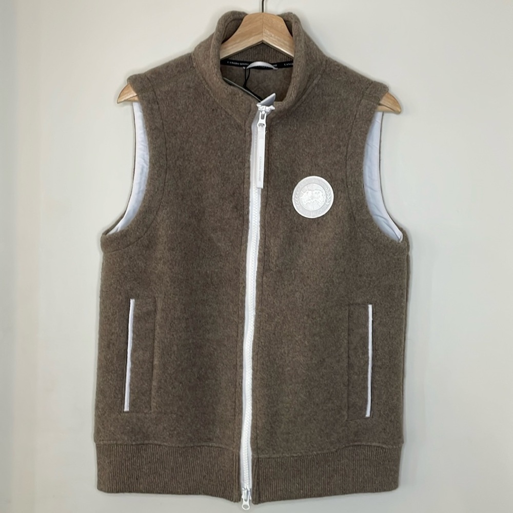 NWT CANADA GOOSE Men’s Mersey Fleece Vest S Tan Heather/Beige!